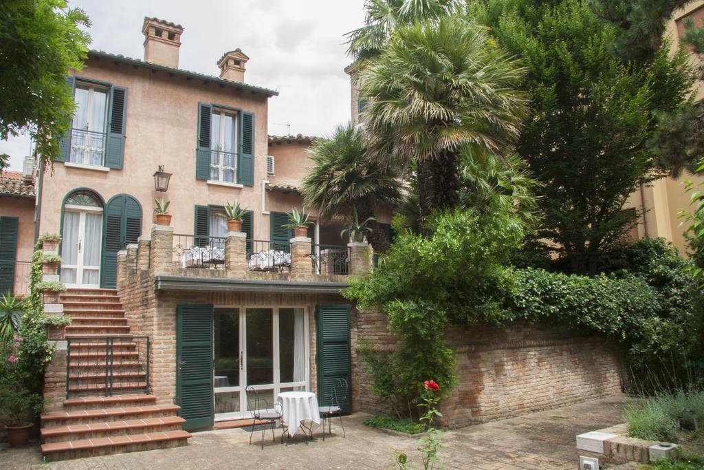 Ai Giardini Di San Vitale Rávena Exterior foto